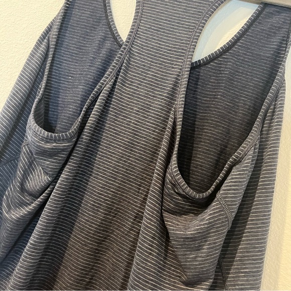 Fabletics & Athleta Active Tanks Bundle - Picture 13 of 16